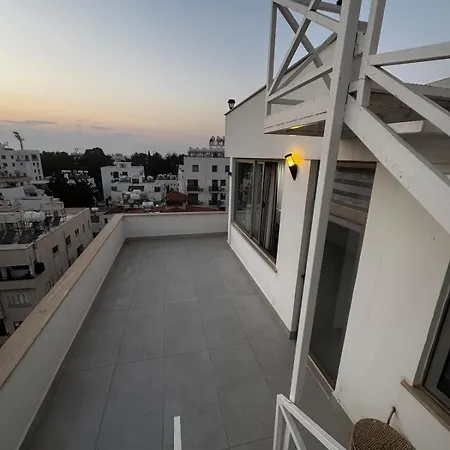 Girne, Luxury Penthouse, Sunset And Sea View